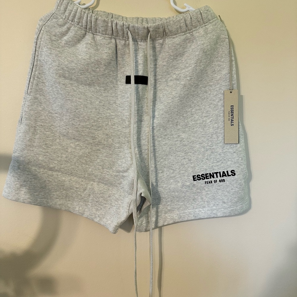 Essentials Light Oatmeal Shorts Small